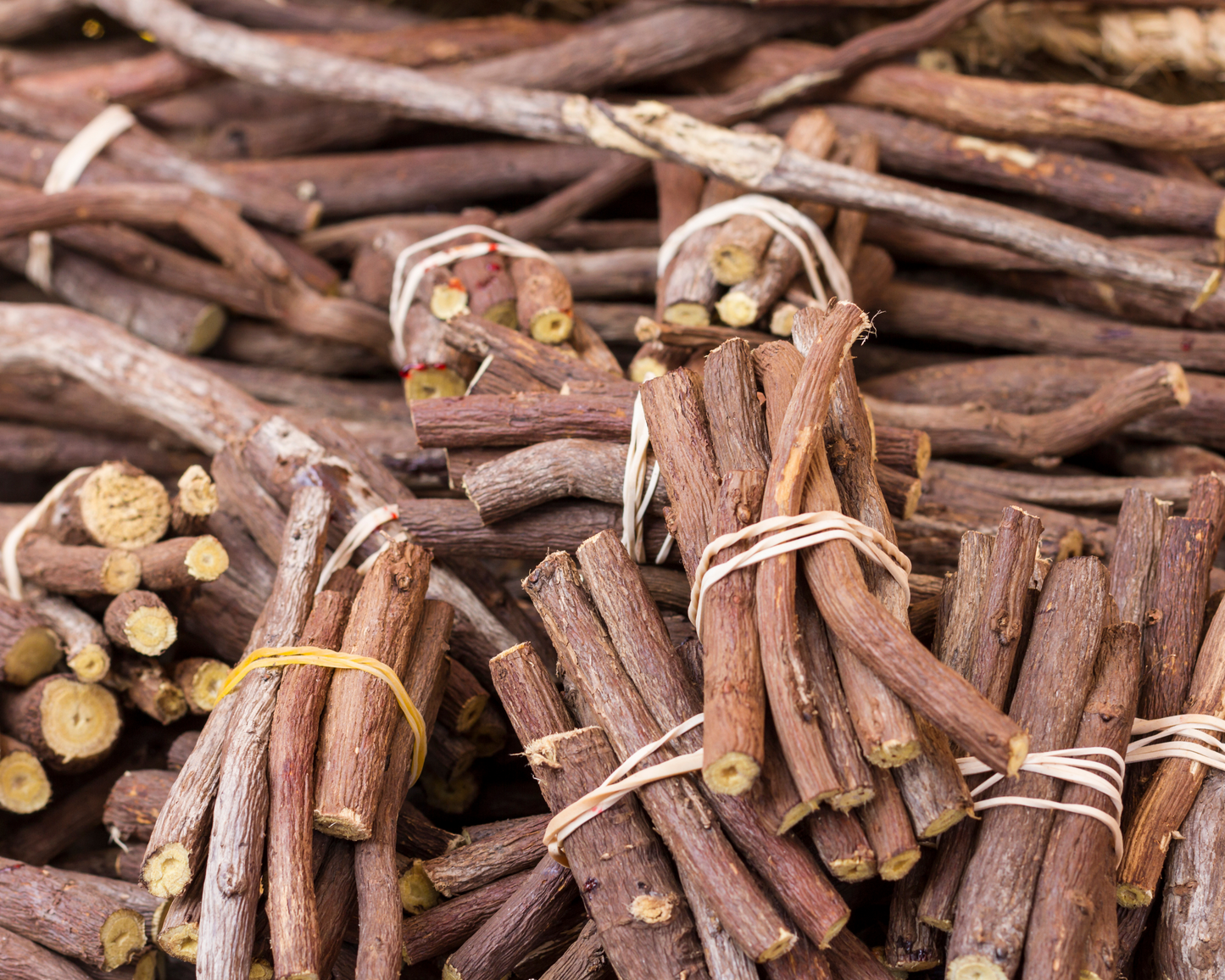 ORGANIC LICORICE ROOT